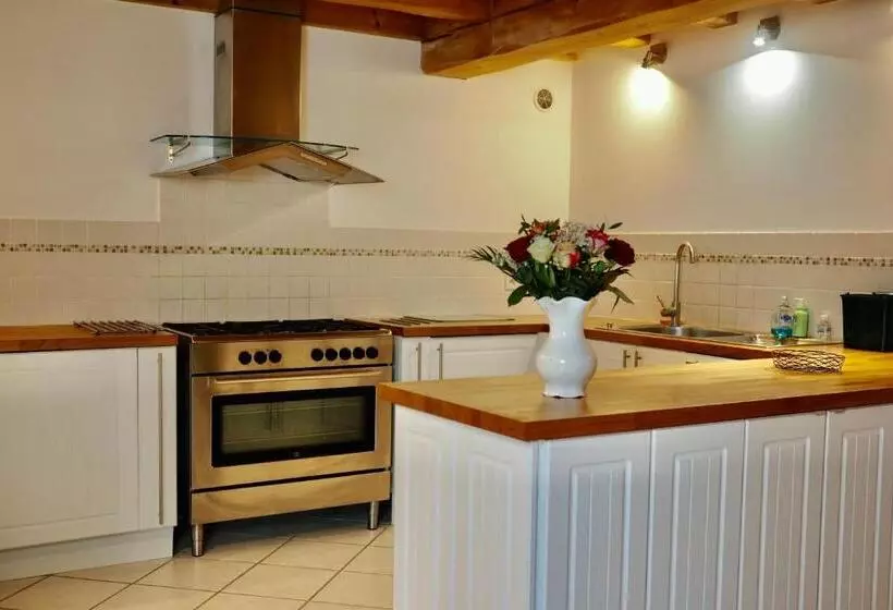 Aamiaismajoitus (B&B) Logis Du Paradis