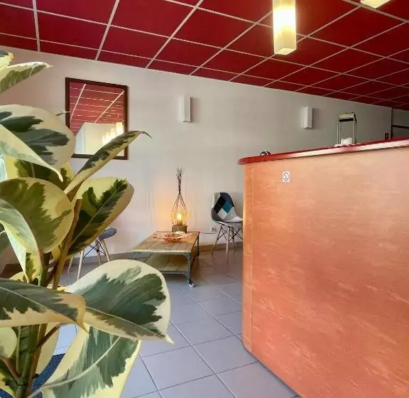 ホテル Auberge De Barret Sur Meouge