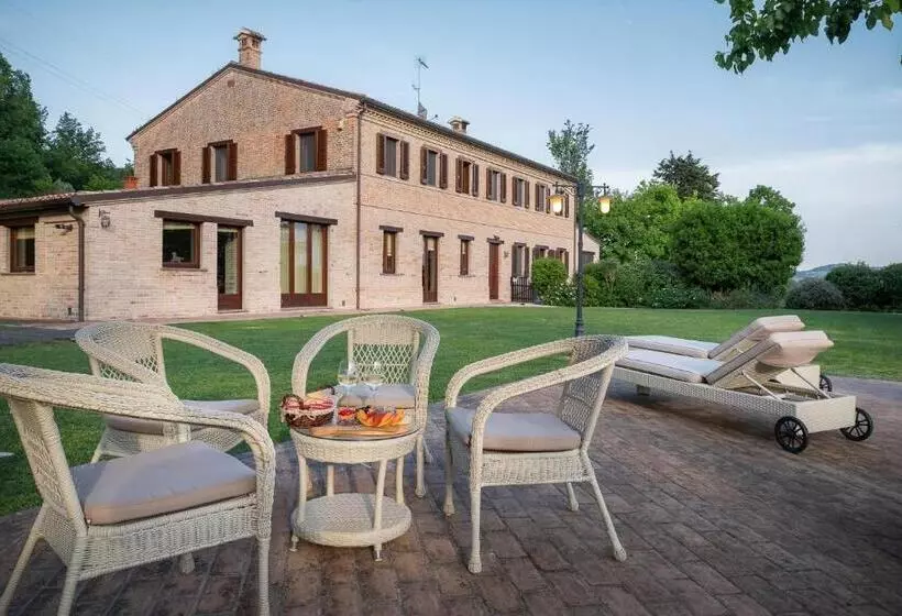 ホテル Badia Agriturismo