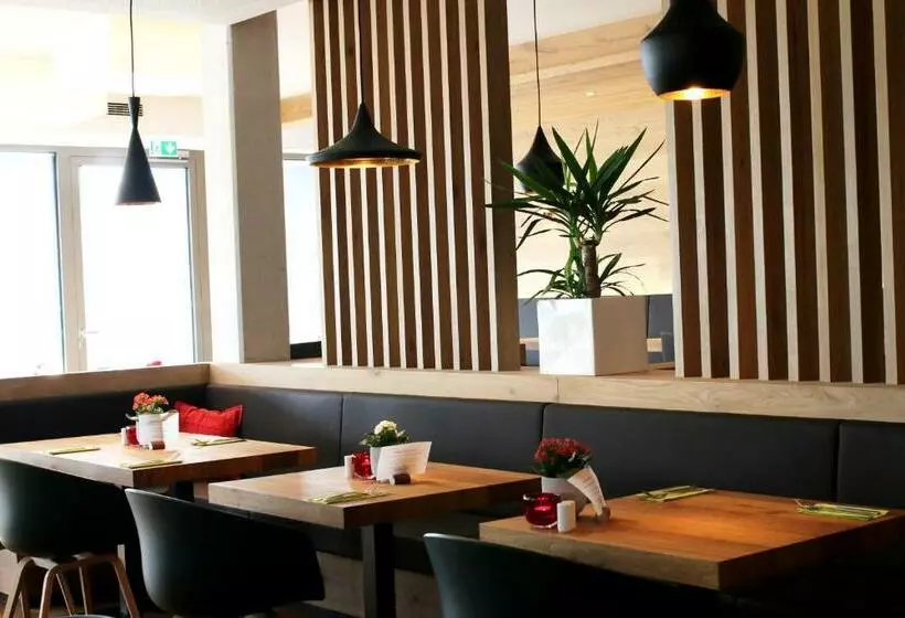 Buchners Hotel & Restaurant