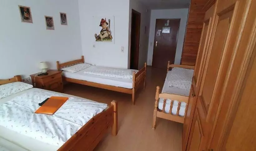 Hotelli Gasthaus Mösle