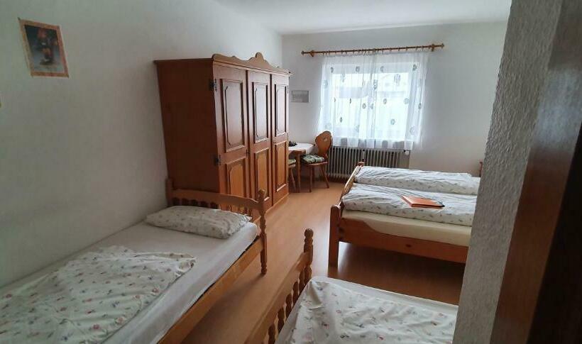 ホテル Gasthaus Mösle