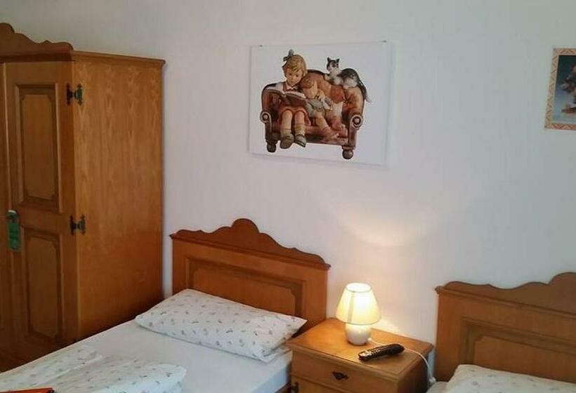 ホテル Gasthaus Mösle