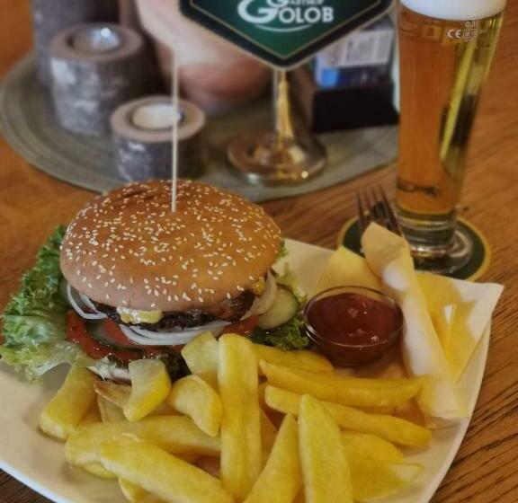 호텔 Gasthof Pension Golob