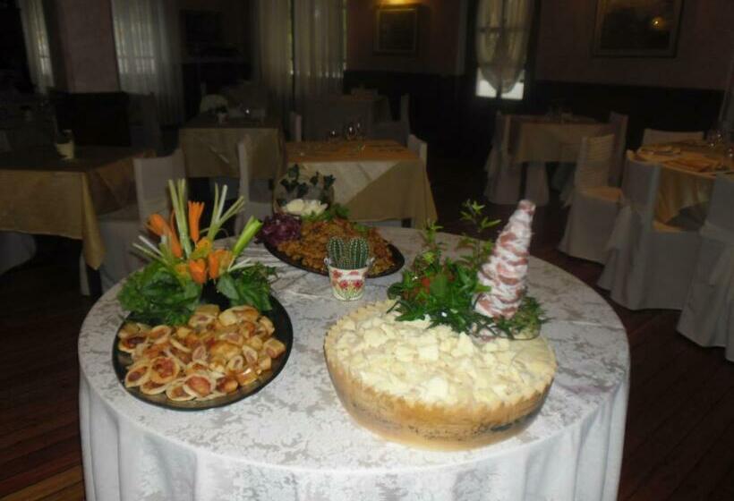 בית מלון כפרי L Ostu Del Povr Om