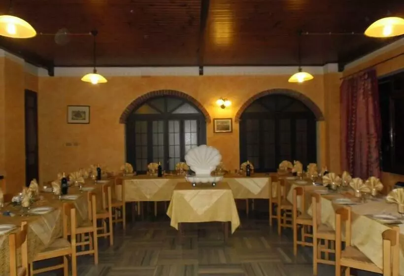 ホテル L Ostu Del Povr Om