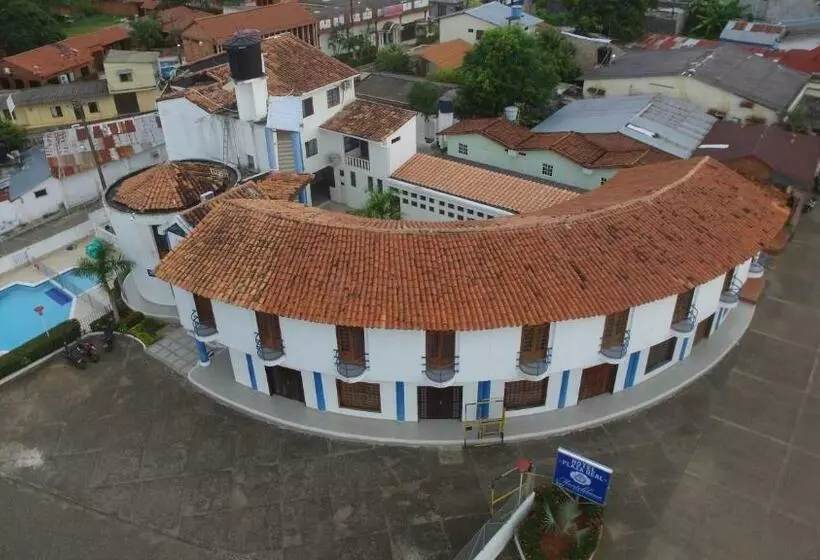 Hotelli Plaza Real Montelíbano