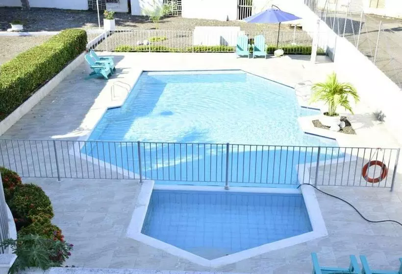 Hotelli Plaza Real Montelíbano