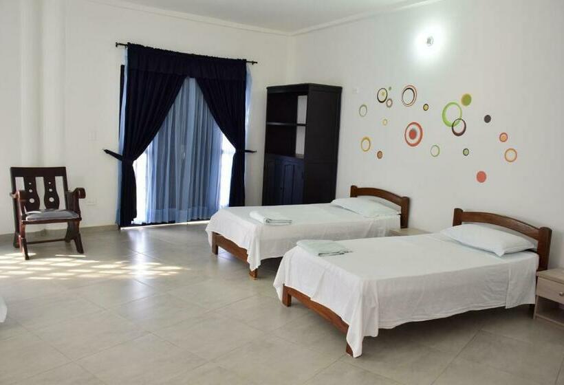 酒店 Plaza Real Montelíbano