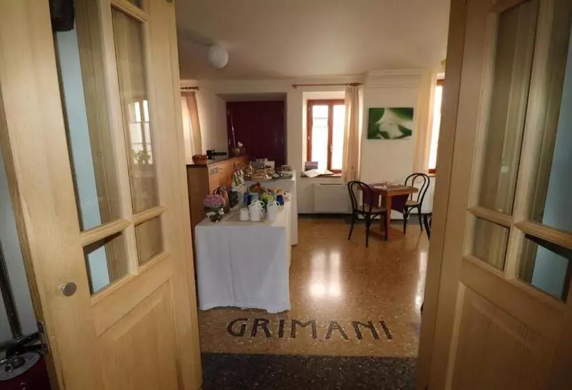 Hotelli Residenza D'epoca Albergo Grimani