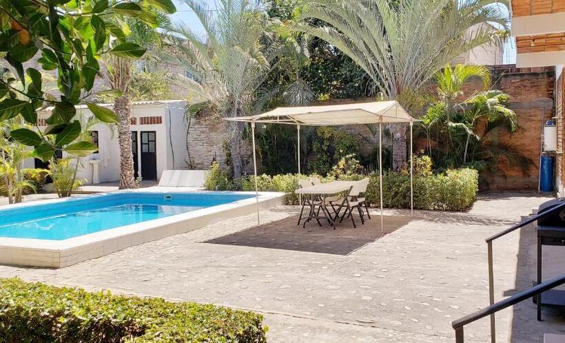 فندق Villas Del Monteón