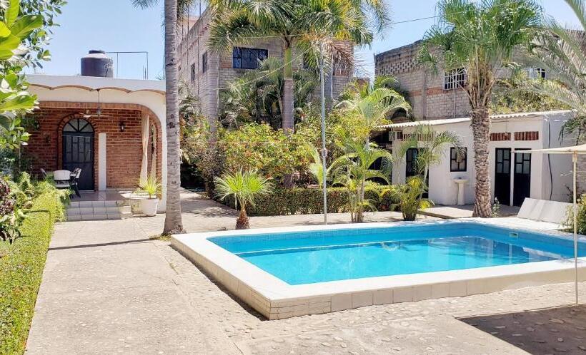 فندق Villas Del Monteón