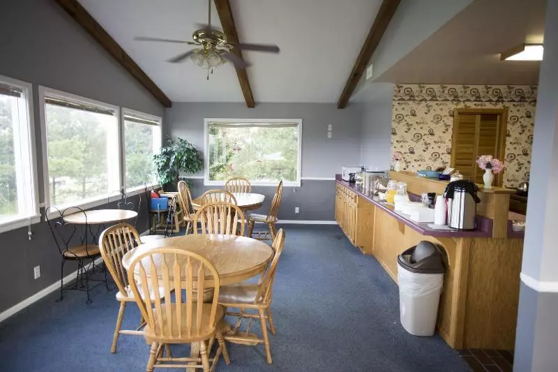 Motelli Cottonwood Inn