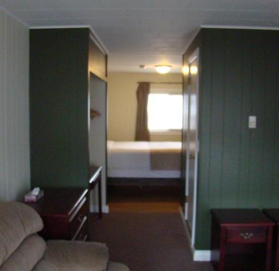 فندق على الطريق Paddock Inn