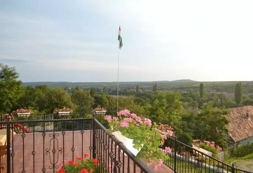 Majatalo Berezdtető Vendégház