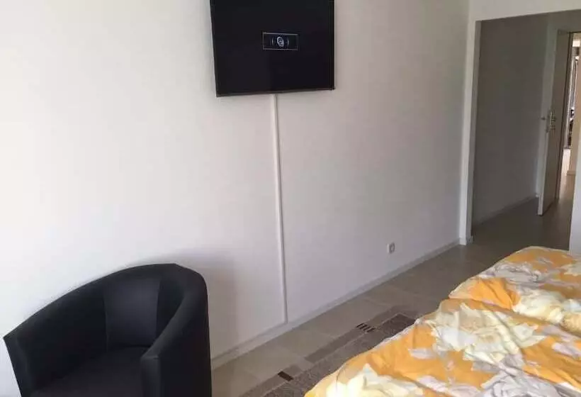 ペンション Gästezimmer Lindhardt