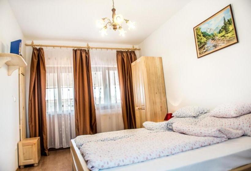 펜션 Lilaakác Vendégház