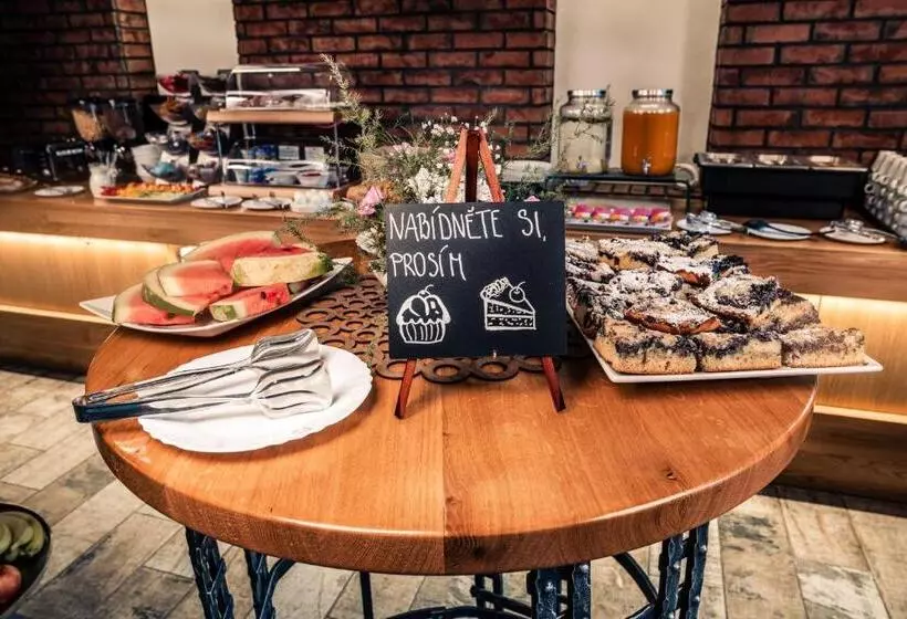 ペンション Penzion U Hada