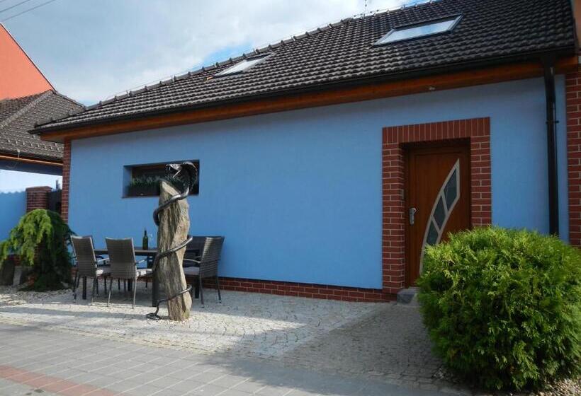 ペンション Penzion U Hada