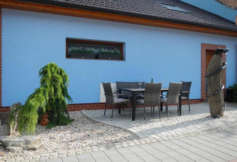 ペンション Penzion U Hada