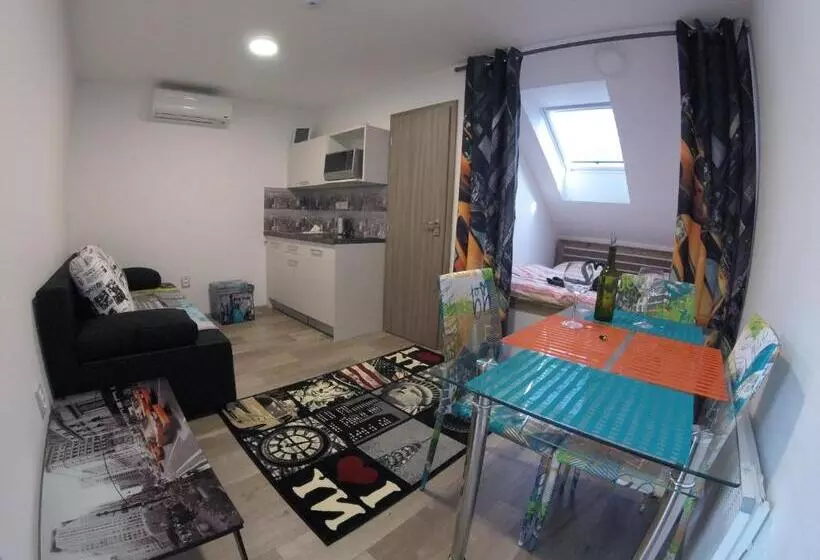 ペンション Penzion U Hada