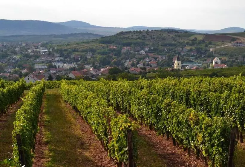 Majatalo R40 Vendégház