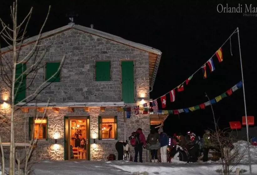 Majatalo Rifugio Luna Nascente