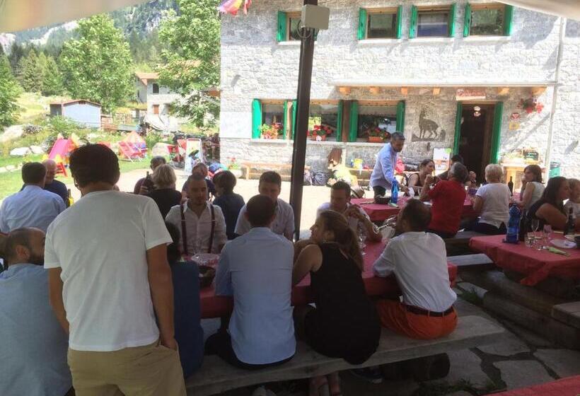 ペンション Rifugio Luna Nascente