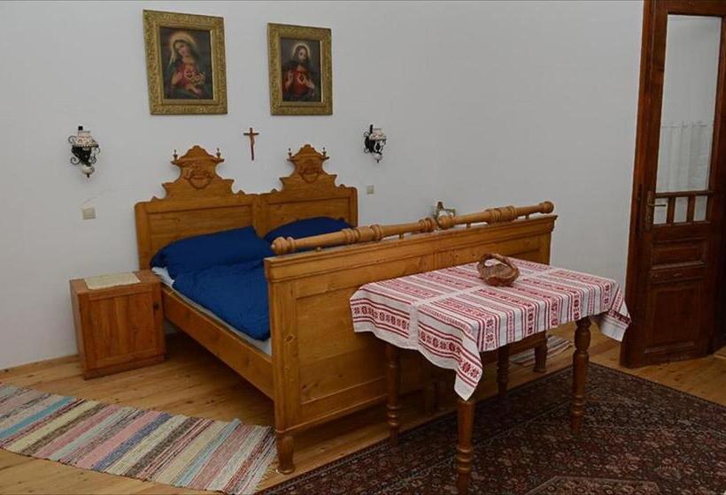 Пансион Zengőalja Vendégház