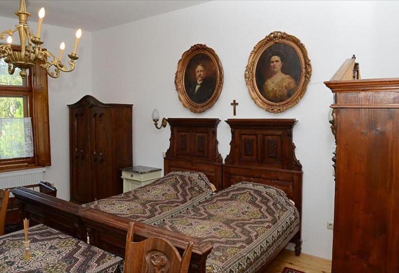 Пансион Zengőalja Vendégház