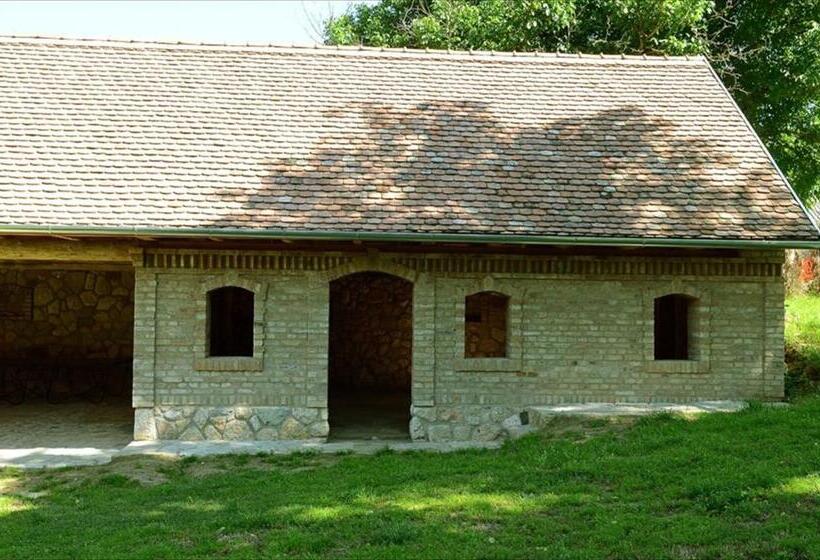 Пансион Zengőalja Vendégház