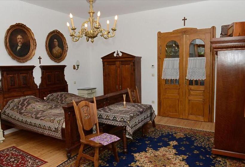 Пансион Zengőalja Vendégház