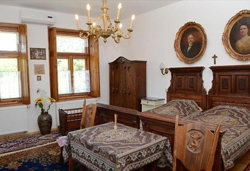 Пансион Zengőalja Vendégház