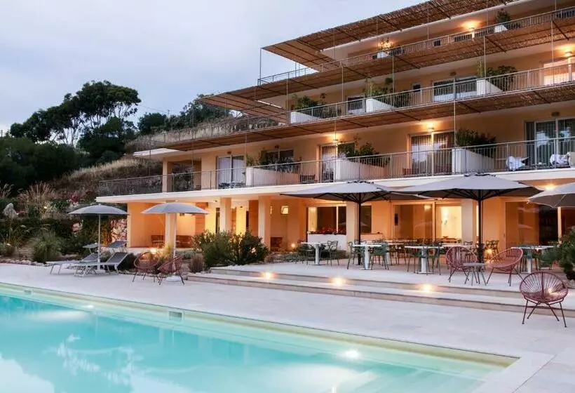 Lomakeskus Luna Minoica Suites And Apartments