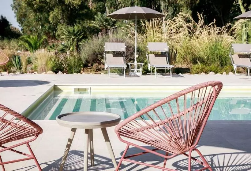 Lomakeskus Luna Minoica Suites And Apartments