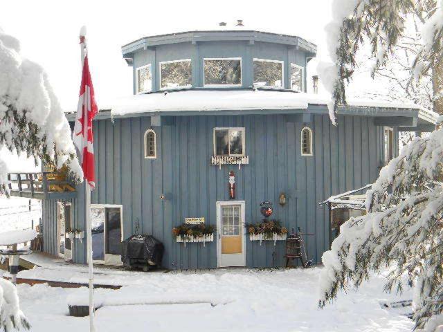 Stouffermill Bed & Breakfast