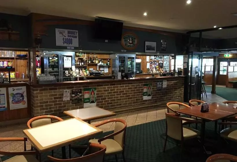 Time And Tide Hotel Motel