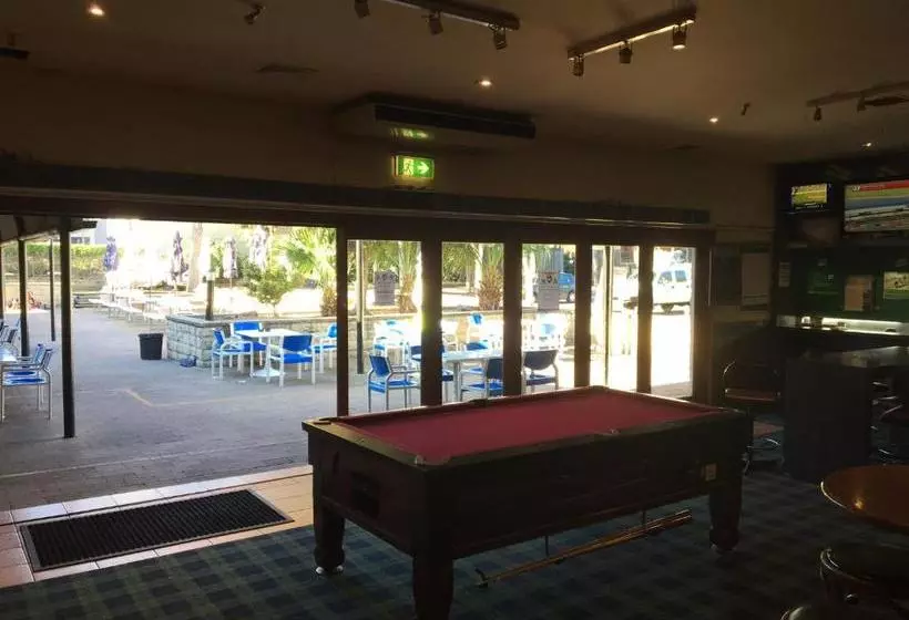 Time And Tide Hotel Motel