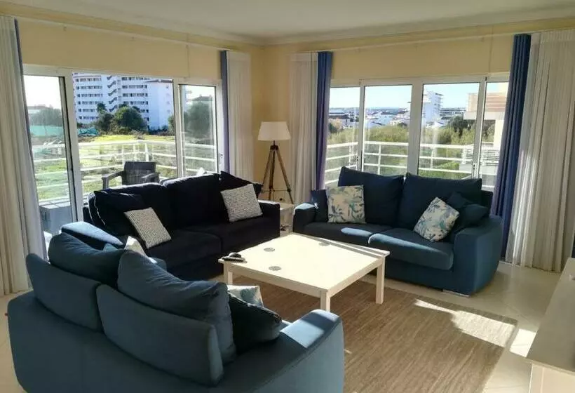 Apartamentos Villa Marachique