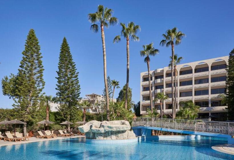 هتل Atlantica Oasis