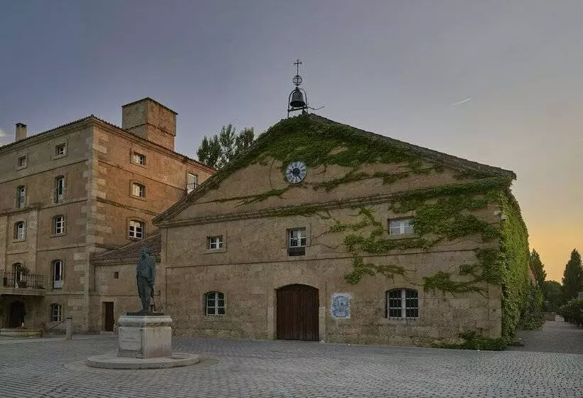 Hacienda Zorita Wine Hotel & Spa