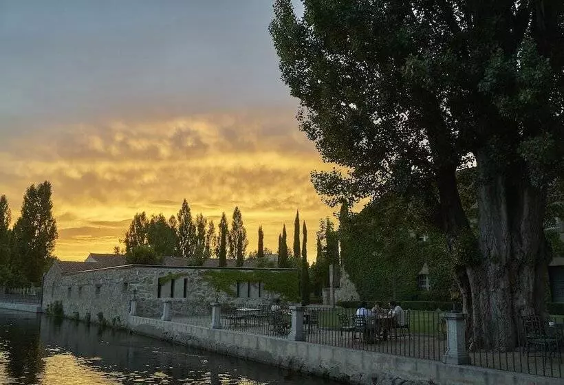 Hacienda Zorita Wine Hotel & Spa