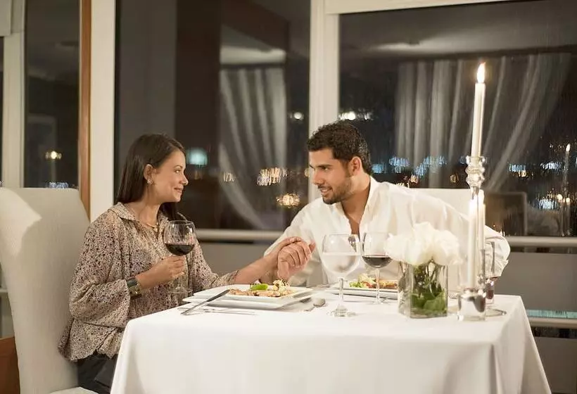 هتل Hodelpa Centro Plaza