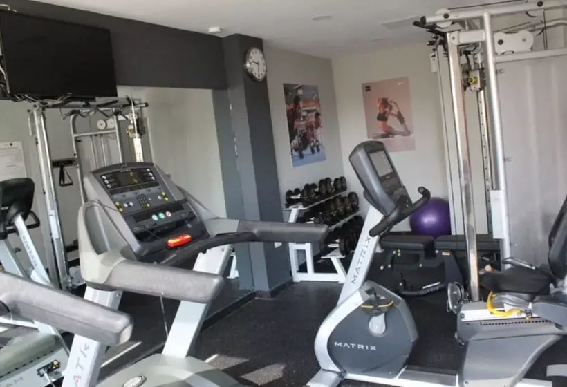 هتل Hodelpa Centro Plaza