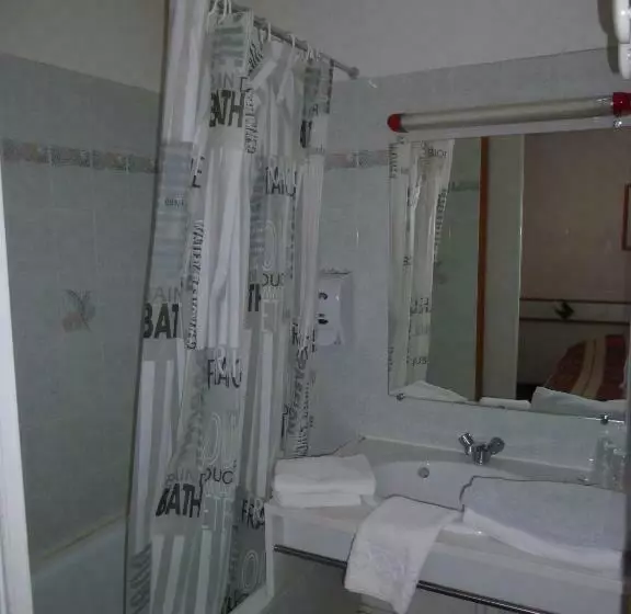 Отель Hôtel Hexagone