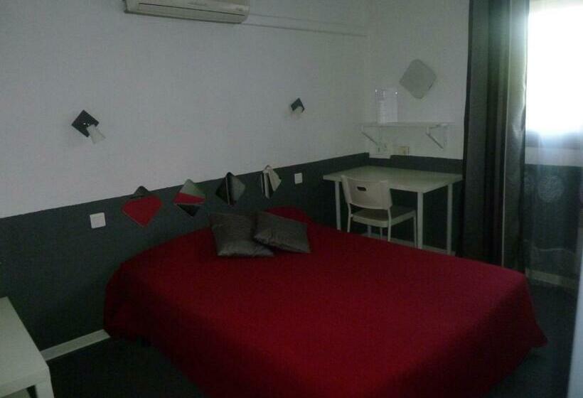 فندق Hôtel Hexagone