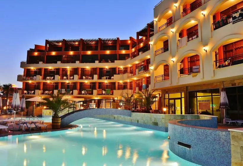 בית מלון כפרי Nobel Ultra All Inclusive   Free Beach Access