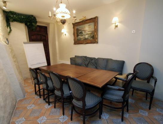 ホテル Olevi Residence