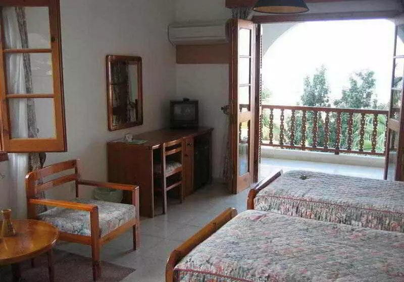 Отель Onar Holiday Village