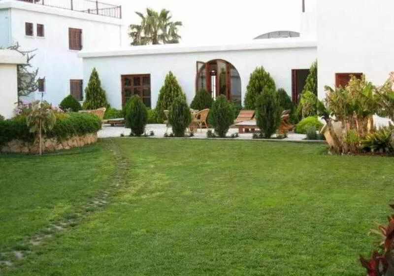 Отель Onar Holiday Village